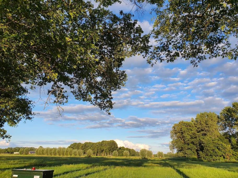Leuk boerderijtje op prachtige plek, nabij natuurgebied Ruurlo Buitenkant foto